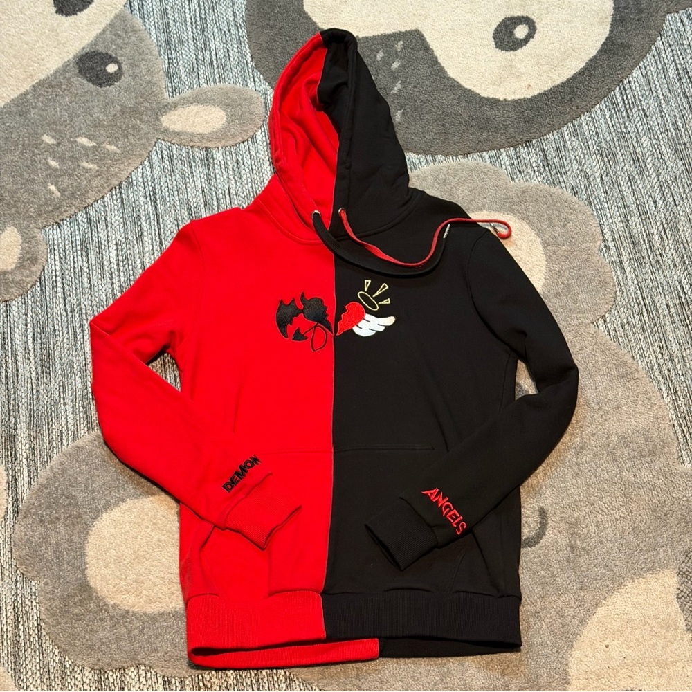 Demons N Angels Sweatshirt Red Black Womens ‘OG’ Split Pullover Hoodie Size XS